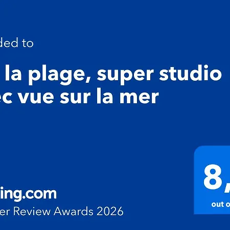 Sur La Plage, Super Avec Vue Sur La *