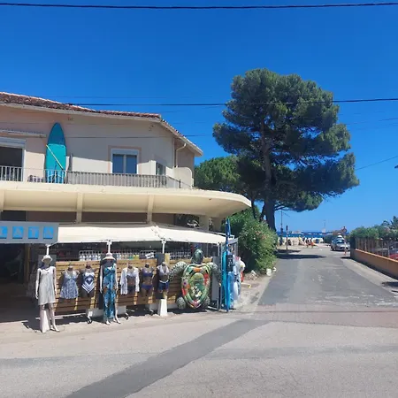 Sur La Plage, Super Avec Vue Sur La *